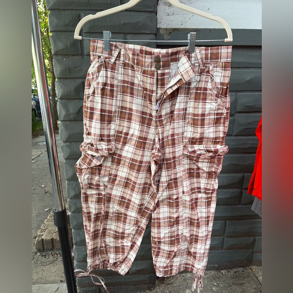 Pilcro Plaid Capris in Brown and Cream